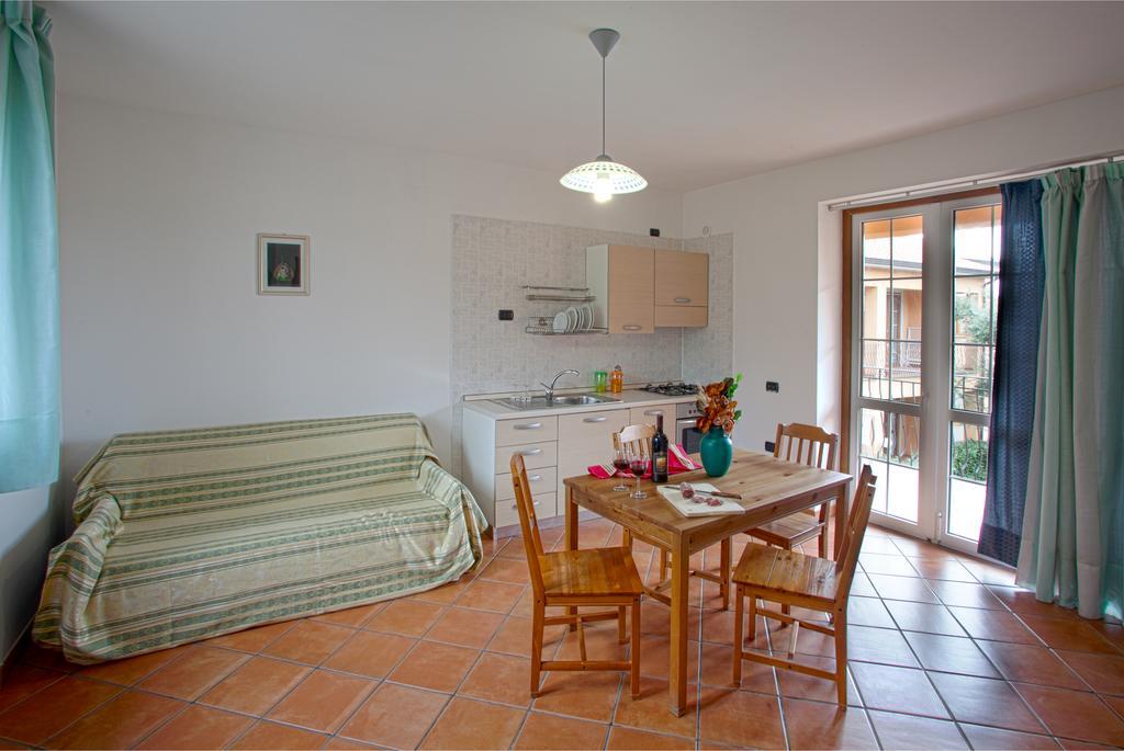 Residence Villa Andrea Marina di Camerota Pokoj fotografie